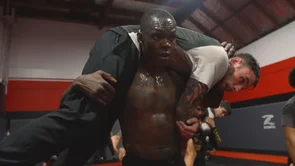 Israel Adesanya podijelio snimku s treninga: pogledajte kako izgleda 'fight camp' za borbu s Vettorijem