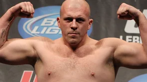 Bivši UFC borac osuđen na 8 i pol godina zatvora, povezan je s velikim lancem droge u Engleskoj