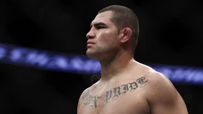 Velasquez s UFC-om potpisao na četiri borbe!
