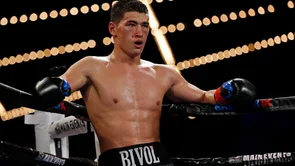 Dmitrij Bivol mora promijeniti svoj boksački DNK