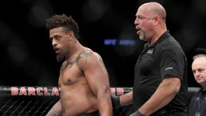 Greg Hardy teško podnosi kritike nakon neslavnog debija
