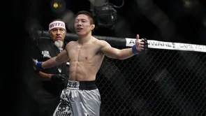 RIZIN 14: Kyoji Horiguchi giljotinom završio Darriona Caldwella