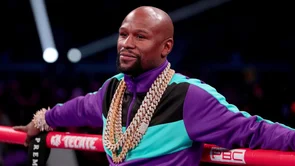 Floyd Mayweather smatra kako je previše prvaka u boksu: Počistite to s*anje