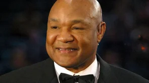 Foreman prognozirao sutrašnji boksački spektakl: Fury će pobijediti Wildera