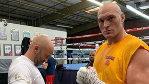 Tyson Fury komentirao Joshuin verbalni napad na pijane studente!