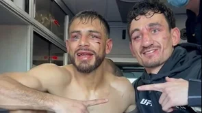 Holloway i Rodriguez u vozilu hitne pomoći 'okinuli' fotografiju za pamćenje!