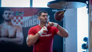 Filip Hrgović:  Booker će prvi put osjetiti kako je zaspati u ringu! 