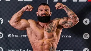 Tomo Spahović krenuo u kamp za FNC 23 event: “Dragi Beograde, vidimo se, ovo je borba biti ili ne biti!”