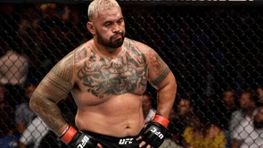 Vraća se Mark Hunt? U pregovorima je za boksački meč protiv ragbijaša
