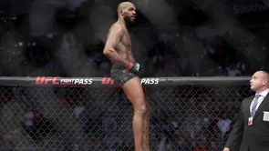 Jon Jones napustio titulu poluteške kategorije: Ona je službeno slobodna za preuzimanje