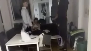 Pijani studenti provocirali Anthonyja Joshuu, boksač im poručio: "Ako počnem razbijati vaše staklene čeljusti, to vam se neće svidjeti!"