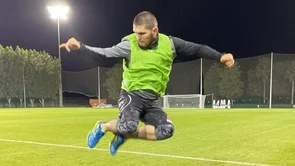 Khabib Nurmagomedov ispunio svoj san: Dagestanac potpisao ugovor s nogometnim klubom iz Rusije