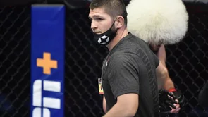 Khabib opovrgnuo izjave Whitea: Majka je najvrijednije što imam, drago mi je što sam borbu ostavio iza sebe