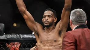 Neil Magny spreman prihvatiti borbu s Khazmatom Chimaevom u kratkom roku
