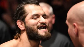 Chael Sonnen prepričao kako je Masvidal nokautirao tri tipa u dvije minute!