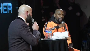 Floyd Mayweather želi kupiti slavni engleski nogometni klub!