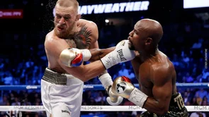 Floyd Mayweather otkrio: Za borbu protiv McGregora nisam zapravo trenirao, radio sam samo sklekove i trbušnjake