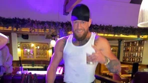 Huliganstvo ili poruka za Conora? McGregorov pub napadnut s dva molotovljeva koktela!