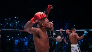Michael Page predlaže trilogiju s Limom: "Koga briga za pojas, učinimo ovo ponovno!"