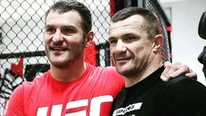 Cro Cop fotografijom na društvenim mrežama podržao Stipu Miočića