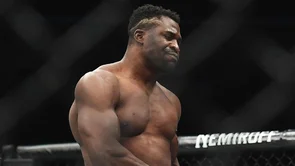 Francis Ngannou otkrio da se tri tjedna prije borbe gadno ozlijedio!