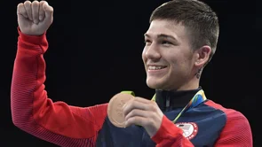 Bivši osvajač olimpijske medalje u boksu potpisao je za Bare Knuckle FC