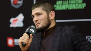 Khabib podržao novog prvaka lake kategorije: "Bilo bi sramotno da je Chandler uzeo pojas"