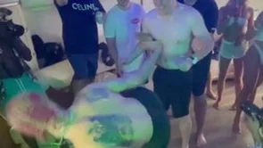 Dobio je što je tražio: Sean O'Malley udario svog prijatelja kružnim udarcem u tijelo!