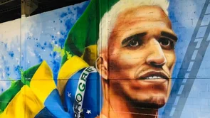 Charles Oliveira dočekan kao heroj: Osvanuo je i veliki mural s likom novog UFC prvaka!