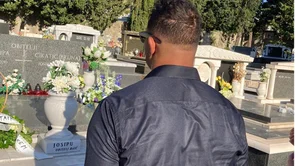 Alistair Overeem posjetio grob Branka Cikatića: Izgubili smo nevjerojatnu legendu