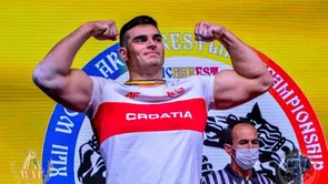 Rino Mašić postao svjetska senzacija u obaranju ruku: 17-godišnjak iz Gospića osvojio dva juniorska zlata i seniorsko srebro!