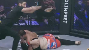 Još jedna bizarnost iz Rusije: Bivši porno glumac i plus size model odradili meč po MMA pravilima!