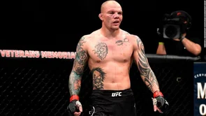 Anthony Smith nakon pobjede prozvao Rakića, srpski borac prihvatio izazov!