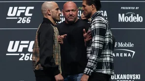 Uzbudljiva konferencija pred UFC 266 priredbu: Žestok obračun Volkanovskog i Ortege!