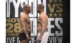 (Video) Mike Tyson i Roy Jones Jr. prošli vagu, Tyson teži za 5 kg