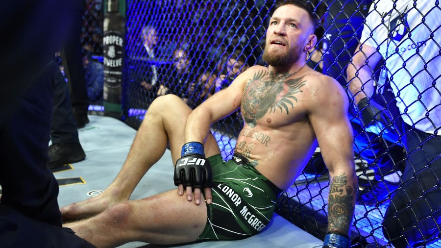 Javio se Conor McGregor nakon trosatne operacije: "Sve je prošlo izvrsno!"
