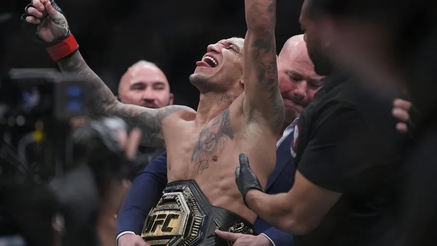 Charles Oliveira otkriva da bi rado podijelio oktogon s McGregorom: "Ako kažu da je Conor sljedeći, borit ću se s njim!"