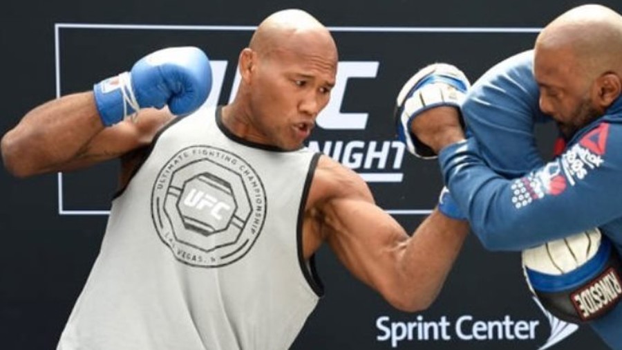 'Jacare' Souza želi svoje vještine okušati u boksačkom ringu!