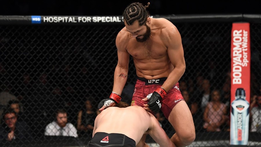 UFC izbacio zanimljivu video-kompilaciju: Pogledajte najbrže završetke po kategorijama!
