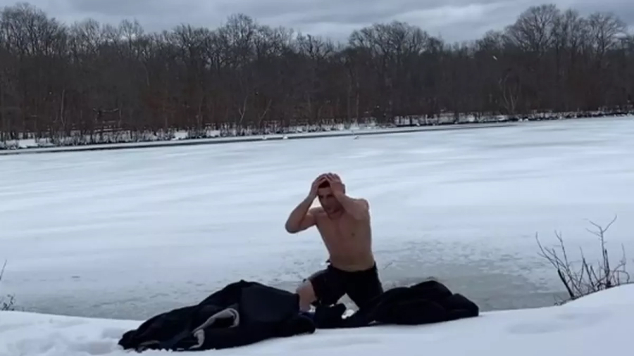 Gruzijski UFC borac skočio na glavu u zaleđeno jezero i ozlijedio se 