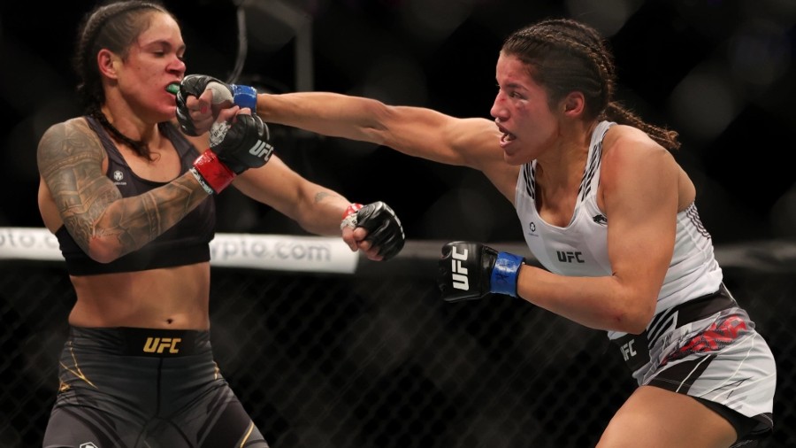 UFC 269: Dana White podijelio čak osam novčanih bonusa!