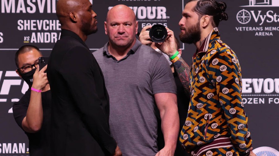 UFC 261: odrađeno sučeljavanje glavnih zvijezda priredbe, donosimo snimke i preglede borbi